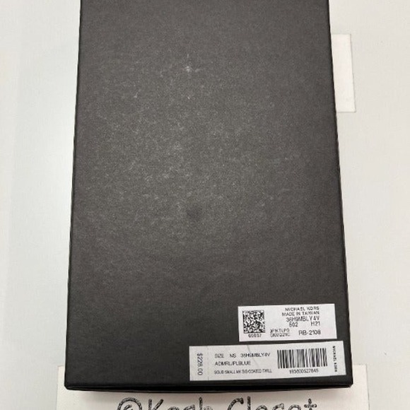 Michael Kors Mens Belt Set 4 in 1 Reversible MK Signature Gift Box Admiral Blue - Picture 7 of 7